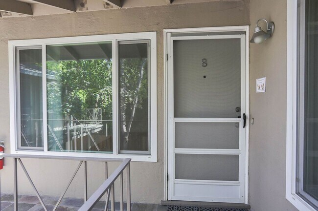 Foto del edificio - 279 Bush St