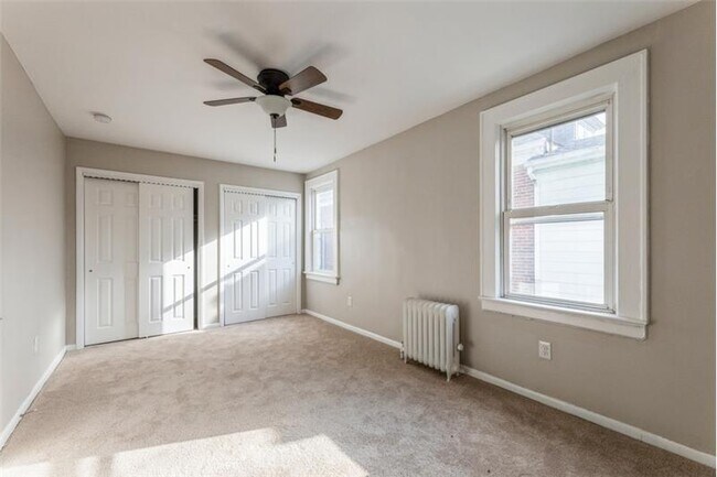 Foto del edificio - 139 Hancox Ave