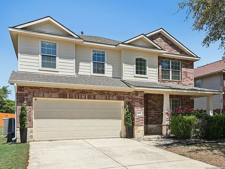 Primary Photo - "Spacious 4-Bedroom Retreat with 3.5 Baths...