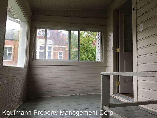 Building Photo - 129 W Butler St