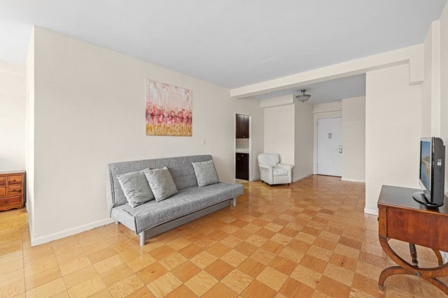 Building Photo - 333 East 14th Street