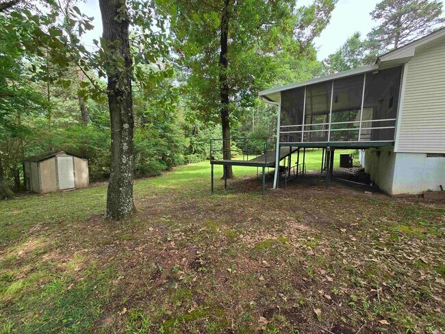 Foto del edificio - 15224 Atwood Cove