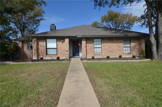 Primary Photo - 1703 Mayflower Dr