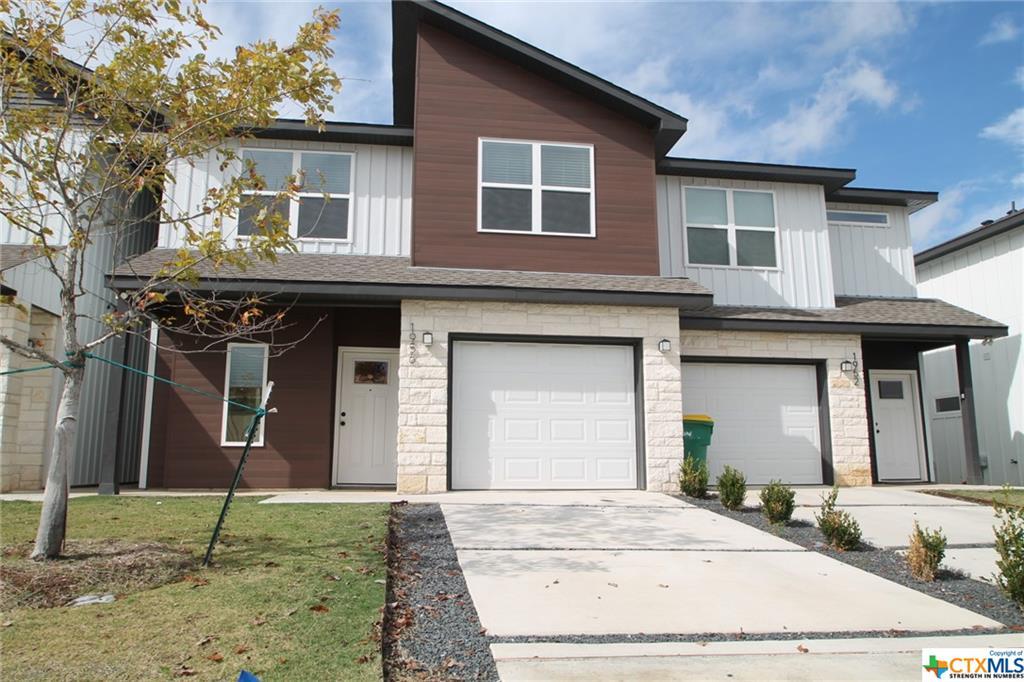 1956 Royal Loop, Belton, TX 76513 Townhome Rentals in Belton TX