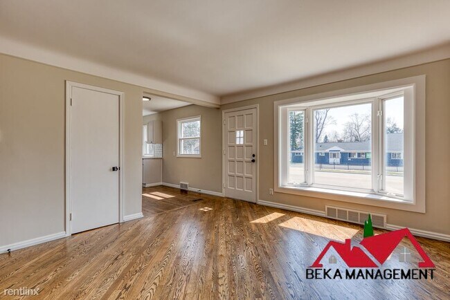 Building Photo - 3 br, 2 bath House - 1306 11 Mile Rd
