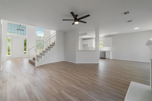 Foto del edificio - 223 Briar Oak Dr