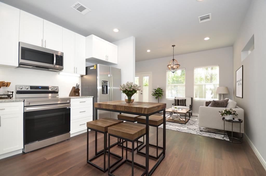 Foto principal - 18825 Luminescent Ln