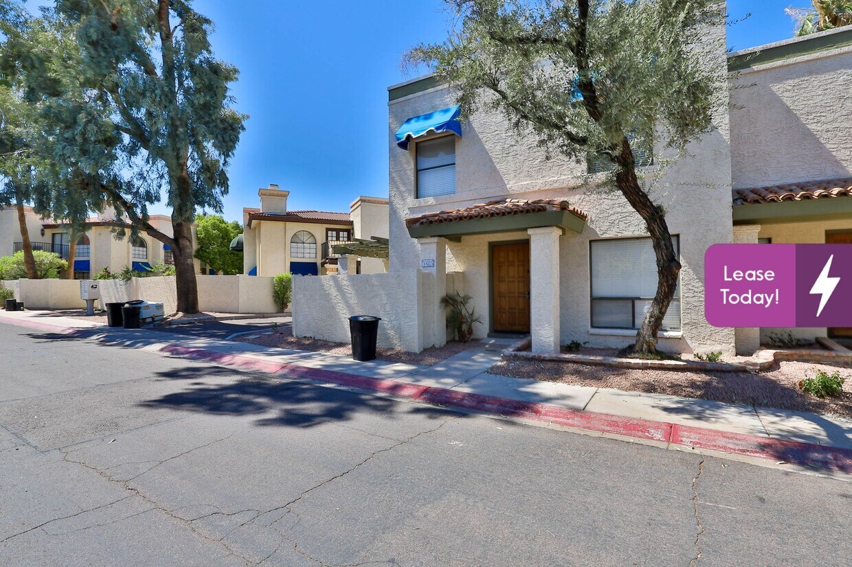 5002 E Hazel Dr Unit 3, Phoenix, AZ 85044 Condo for Rent in Phoenix