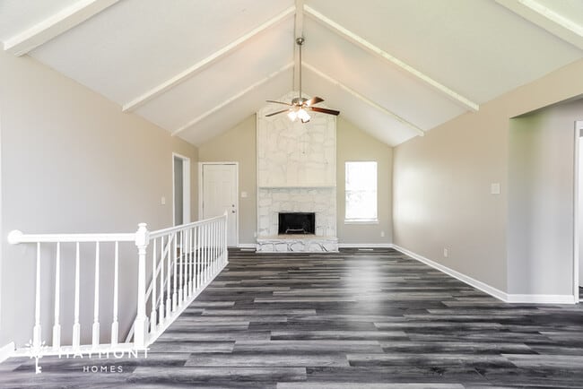 Building Photo - 3015 Apple Valley Ln