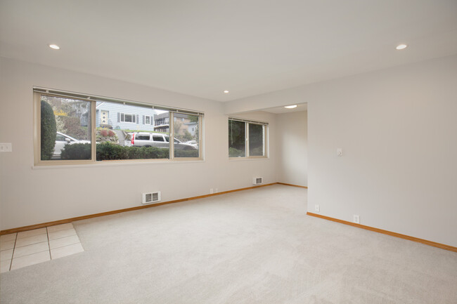Foto del edificio - 1515 6th Ave W