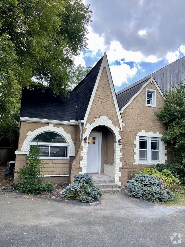 Dixie Meadows Student Apartments for Rent Knoxville, TN 1 Rentals