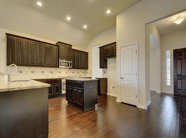 Building Photo - 2829 Coral Valley Dr