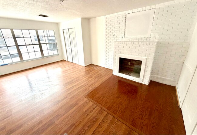 Foto del edificio - 2502 Ave O NW