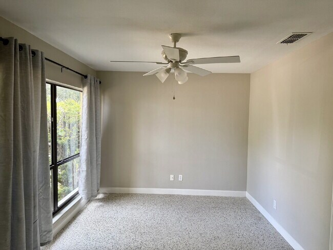 Foto del edificio - Single Family Home in South Tampa