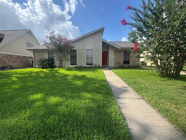 Foto del edificio - 21430 Park Brook Dr