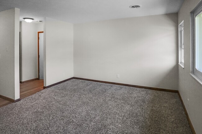 Foto del edificio - Northway Manor