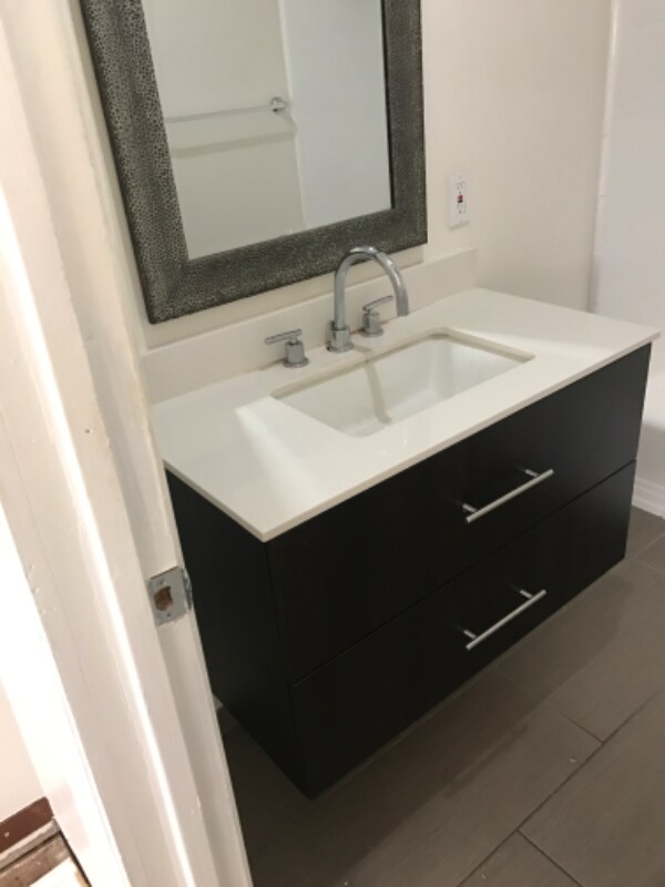 Foto del edificio - 1139 E Ocean Blvd