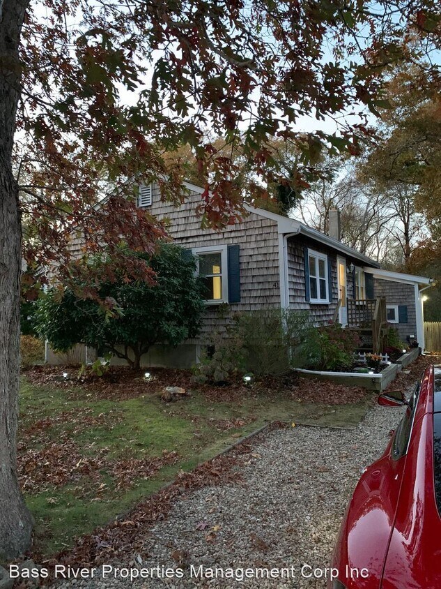 Foto principal - 2 br, 1.5 bath House - 41 Circuit Road North