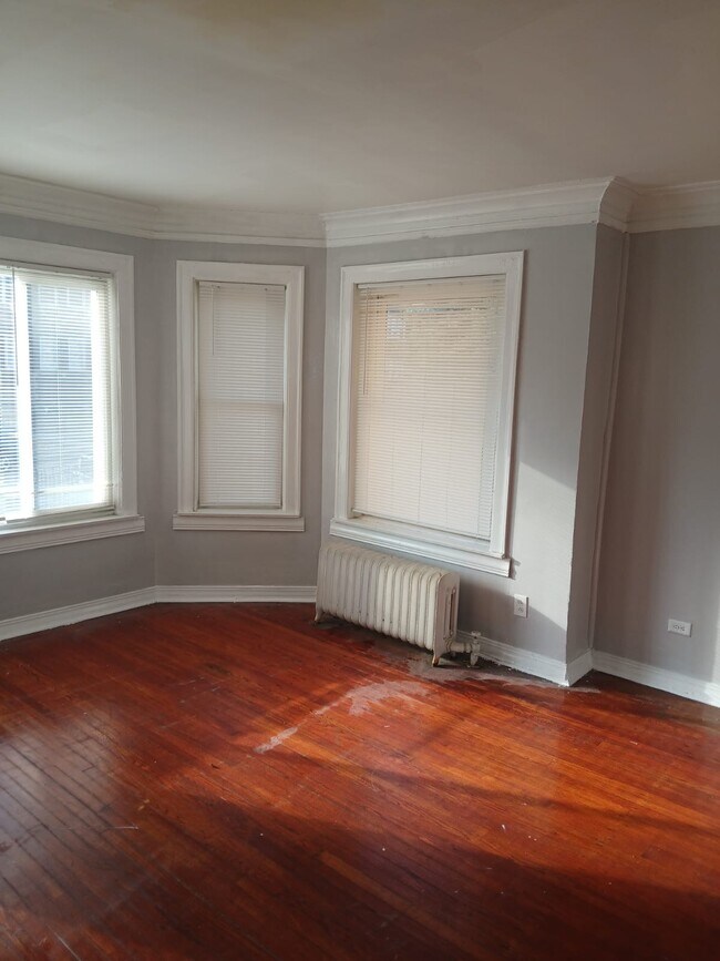 Foto del edificio - 7843 S Ridgeland Ave