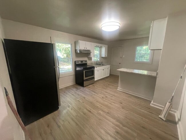 Foto del edificio - 1492 E Tugalo St