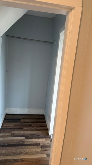 Foto del edificio - 1087 Kossuth St