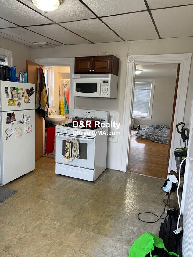 53 Market St Unit 3, Cambridge, MA 02139 53 Market St Cambridge, MA