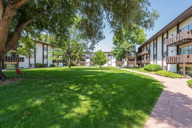 Foto del edificio - 1315 Kirkwood Dr