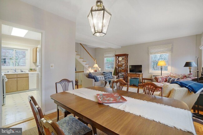 Foto del edificio - 1629 Fitzgerald Ln