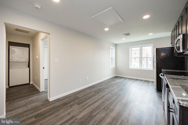 Foto del edificio - 14 S 4th Ave