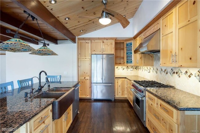 Building Photo - 3 br, 1 bath House - 2825 Fisk Ln
