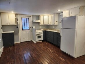Building Photo - 3031 VT-30