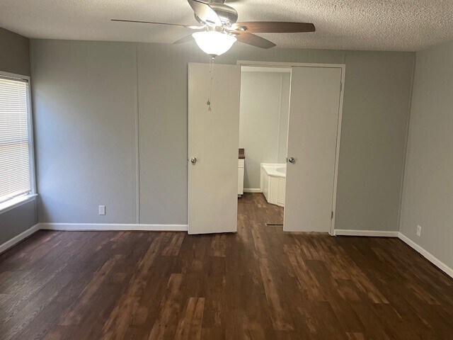 Building Photo - Triangle Mobile Home Park