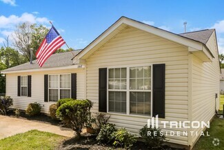 Building Photo - 2317 Brenly Ct
