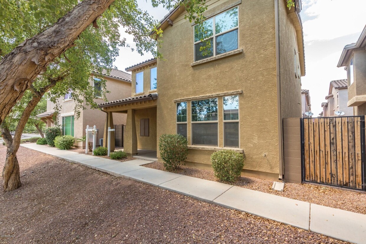 Foto principal - 1440 S Ponderosa Dr