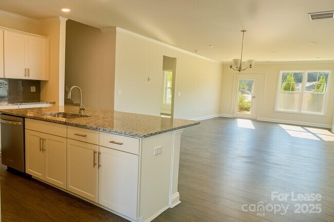 Foto del edificio - 4142 Steel Wy