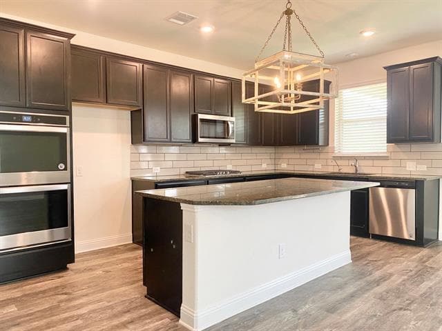 Building Photo - 816 Brock Dr