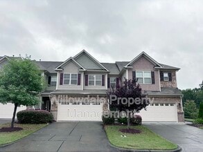 Building Photo - 535 Whitworth Ln