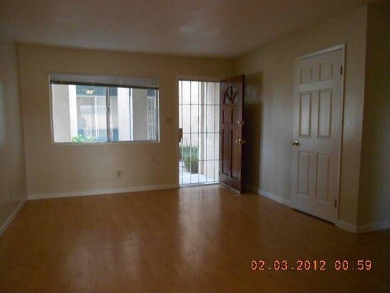 Building Photo - 800-804 O St