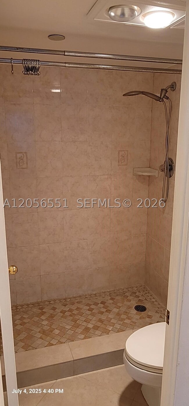 Foto del edificio - 1300 St Charles Pl