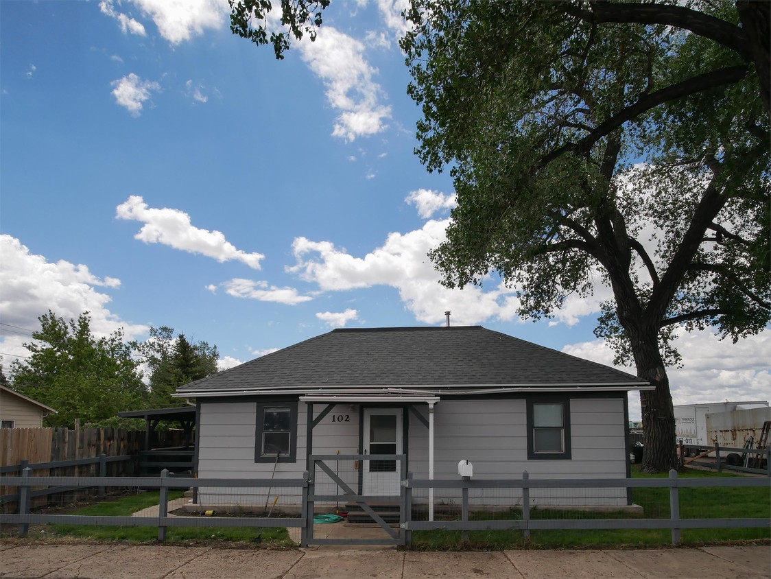 102 E Ord St, Laramie, WY 82070 House Rental in Laramie, WY