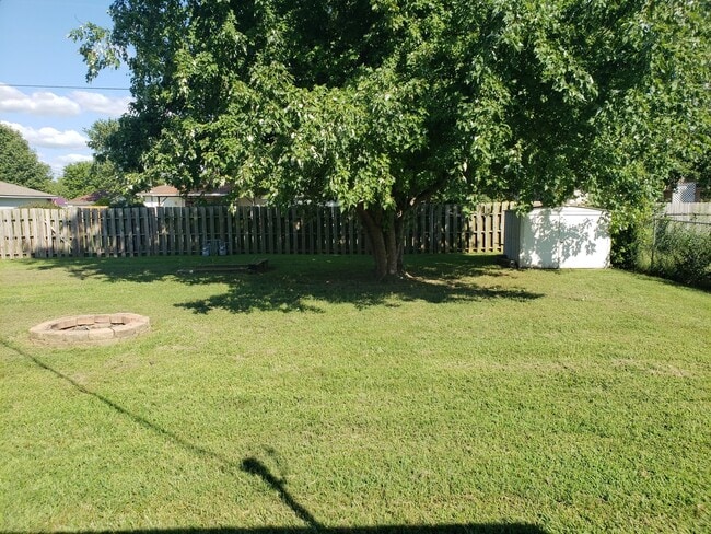 Nice 3 bedroom 2 bath in Farmington - Nice 3 bedroom 2 bath in Farmington House