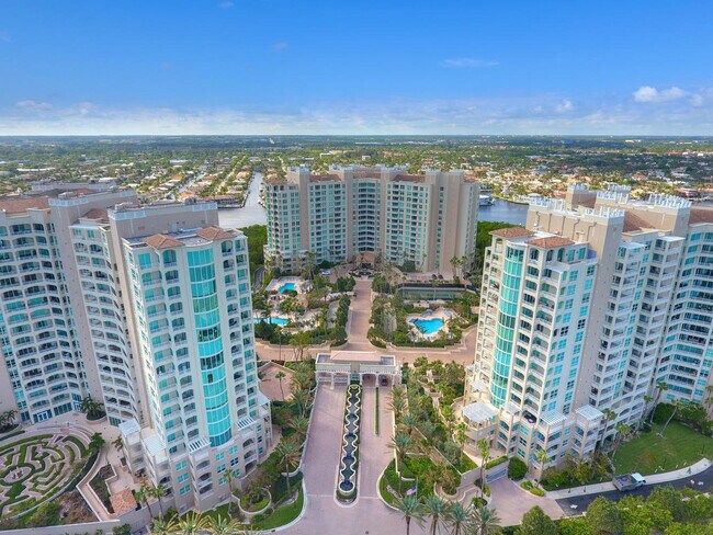 Foto del edificio - 3720 S Ocean Blvd
