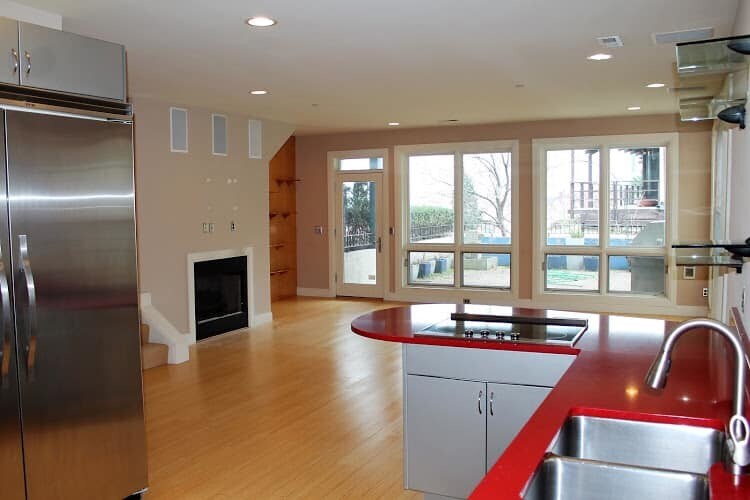 Foto principal - 1031 St Gregory St