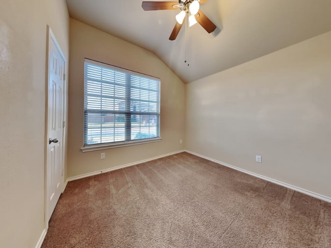 Foto del edificio - 4612 Rockmill Trail