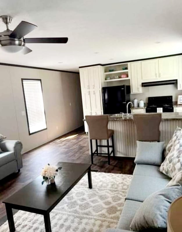 Photo - 2424 Addmore Ln House