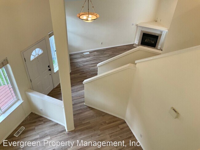 Building Photo - 3 br, 2.5 bath House - 1614 NE Barnes Lane