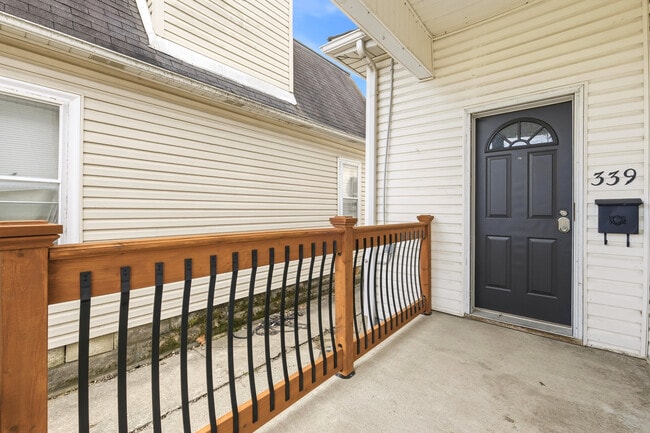 Foto del edificio - 339 Jay St