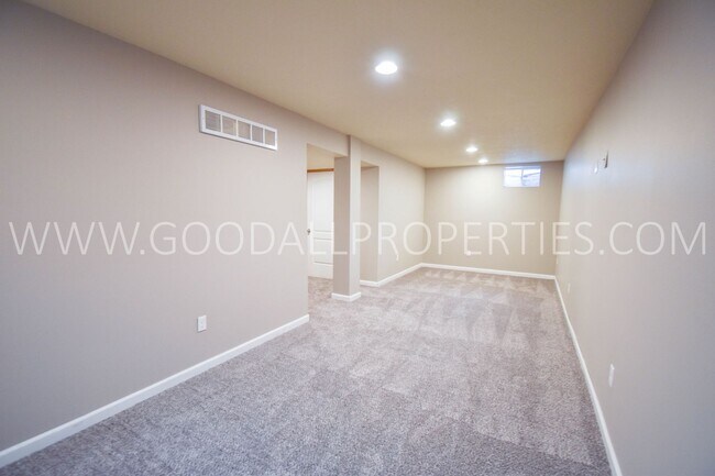 Foto del edificio - 3 Bedroom 2.5 Bath home