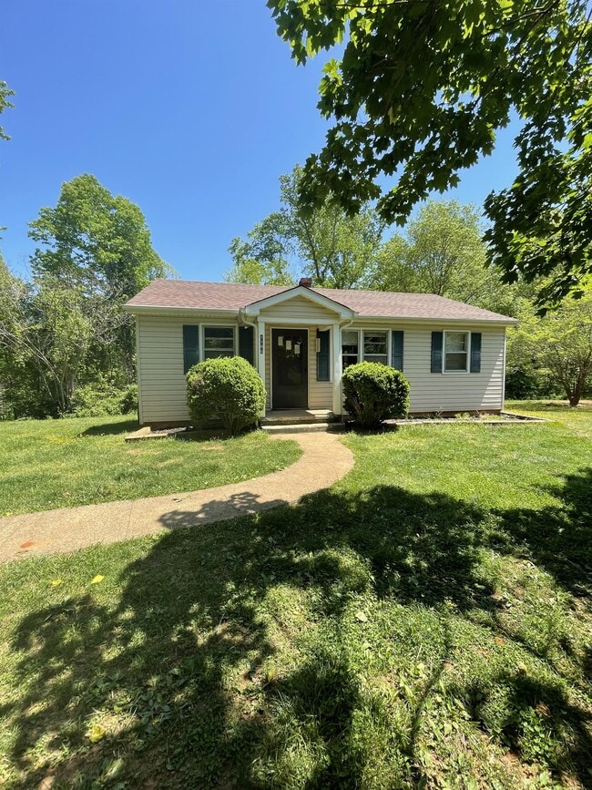 Photo - 1186 Winesap Rd House