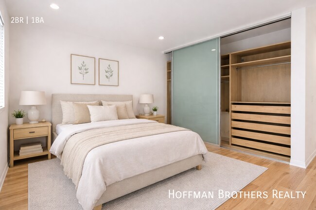 Foto del edificio - 1117 Cochran Ave